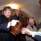 Wino św. Marcina w piwnicy dawnego klasztoru