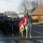W drodze na Mszę św. w intencji Ojczyzny